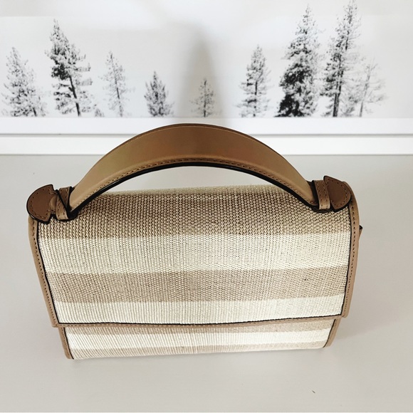 Hunting Season Medium Striped Raffia Top Handle Bag - Picture 5 of 6